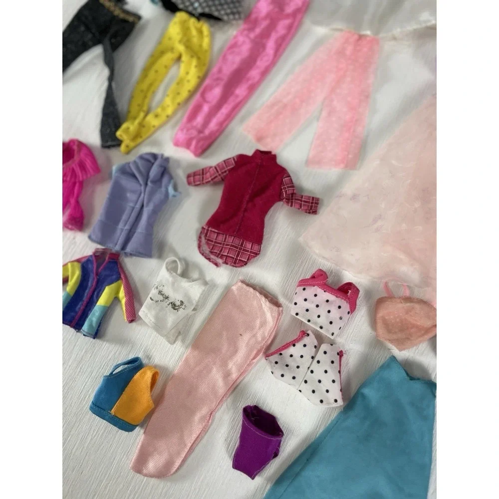 Lots Of Vintage Barbie Doll Clothes 80's Dress Dresses Pants Tops Classic‎ Retro